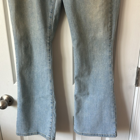 Nouveau 515 Boot Cut Levi’s jeans size 10 medium - Picture 3 of 8